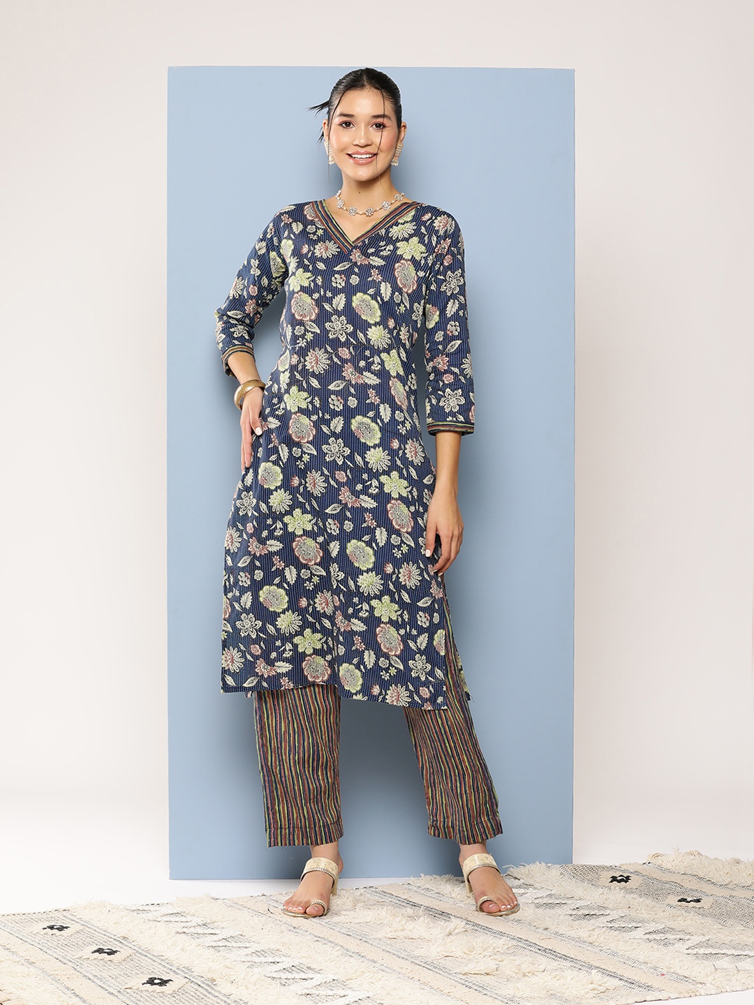 

Aarika Floral Printed Kantha Work Pure Cotton Kurta with Trousers, Navy blue