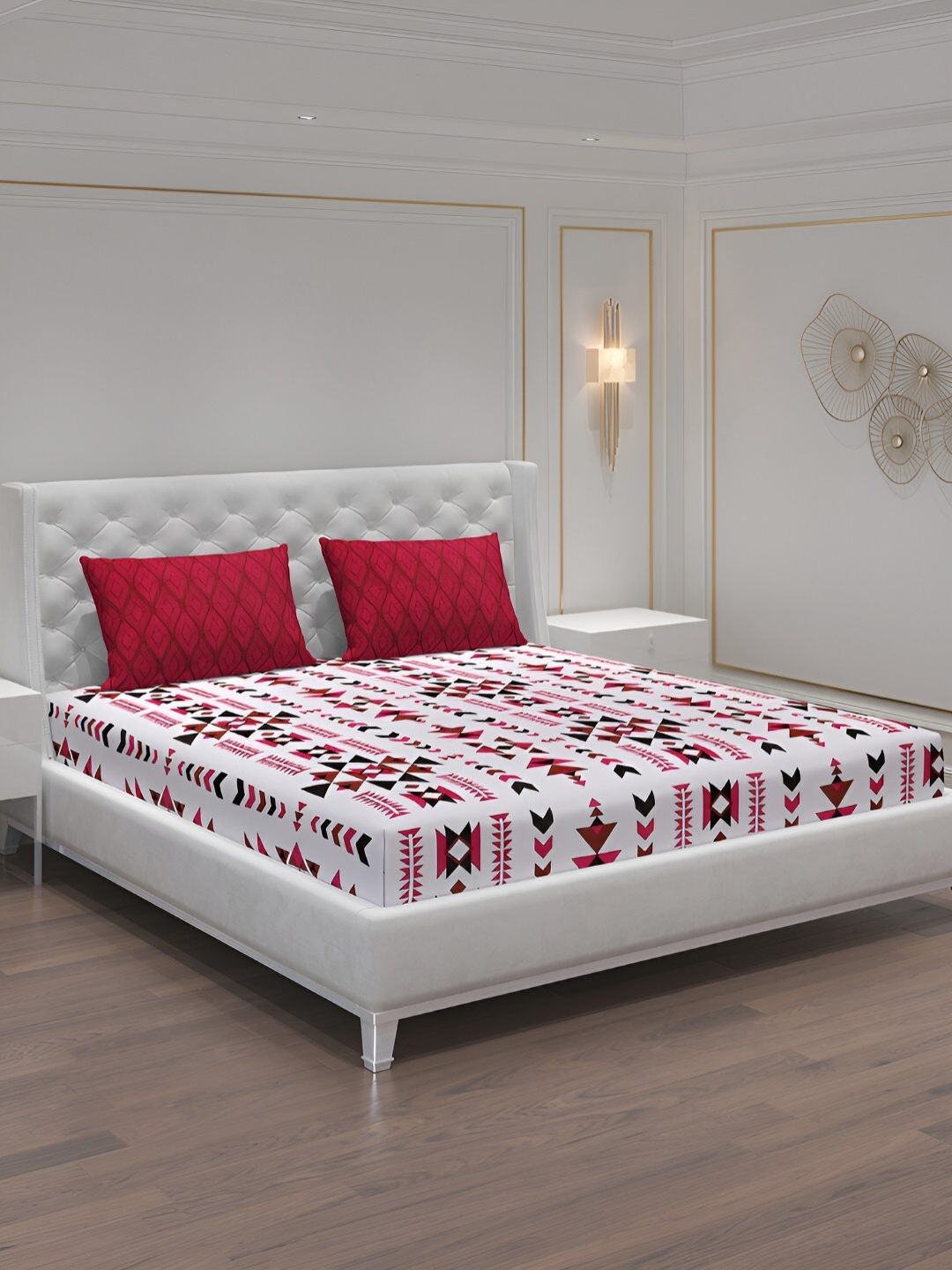 

Moca By Monte Carlo Off White & Red Geometric 104 TC Queen Bedsheet with 2 Pillow Covers