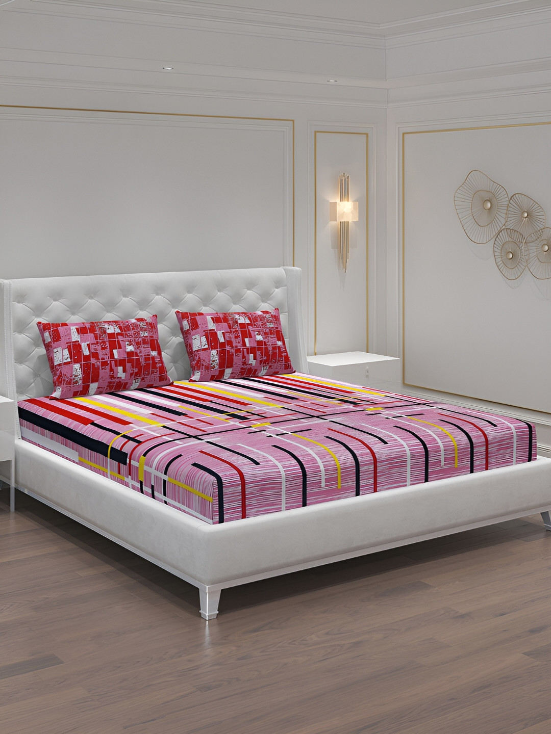 

Moca By Monte Carlo Pink & Black 104 TC Queen Bedsheet with 2 Pillow Covers