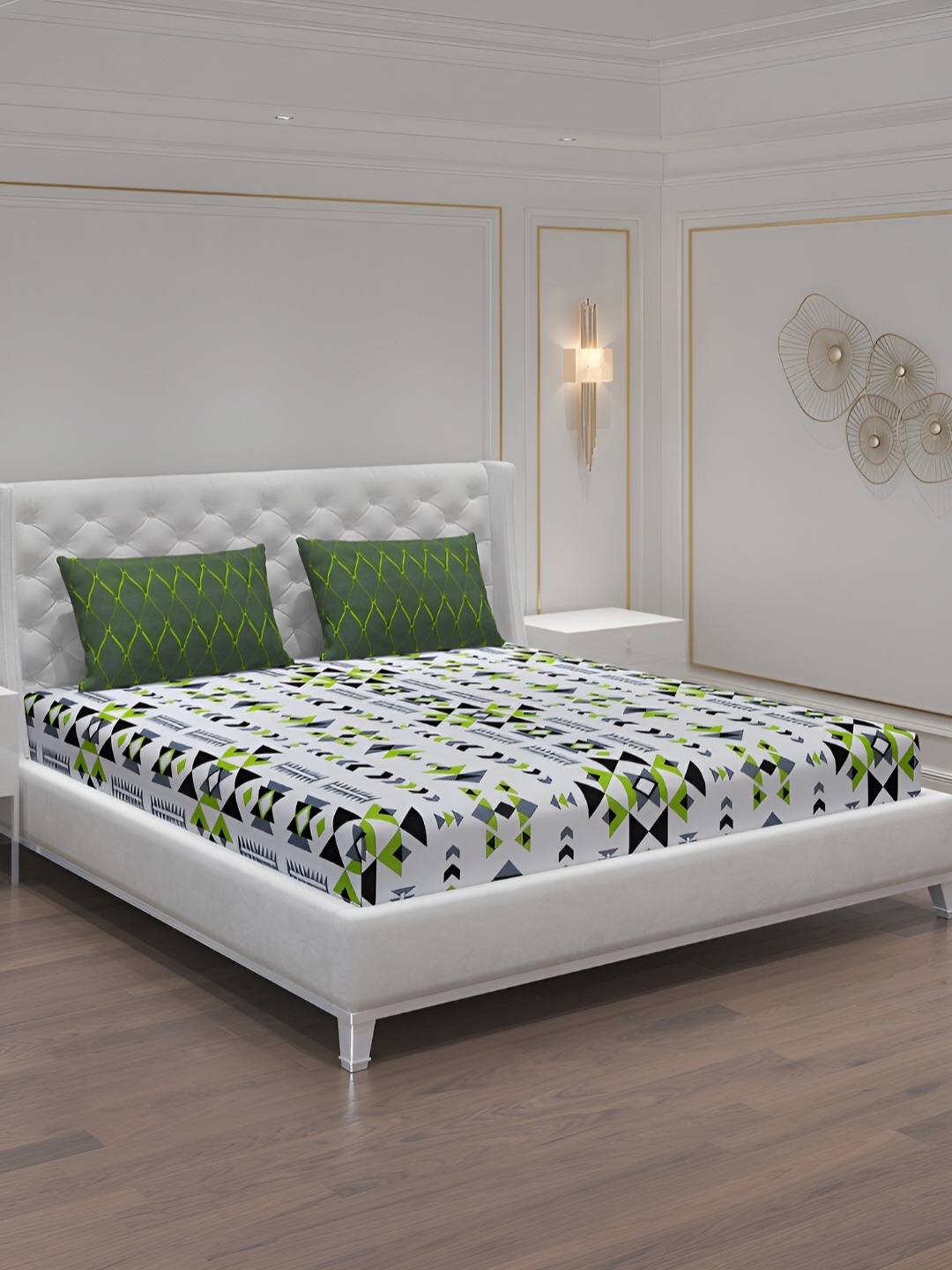 

Moca By Monte Carlo Off White & Green Geometric 104 TC Queen Bedsheet with 2 Pillow Covers