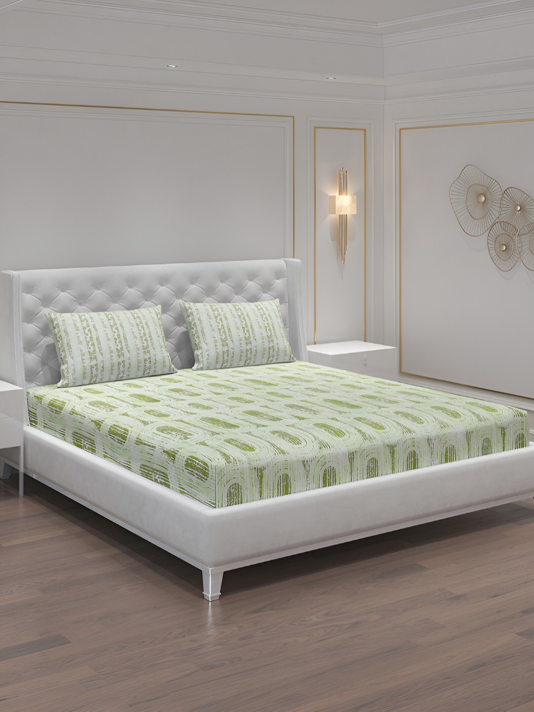 

Moca By Monte Carlo Green & White Geometric 104 TC Queen Bedsheet with 2 Pillow Covers
