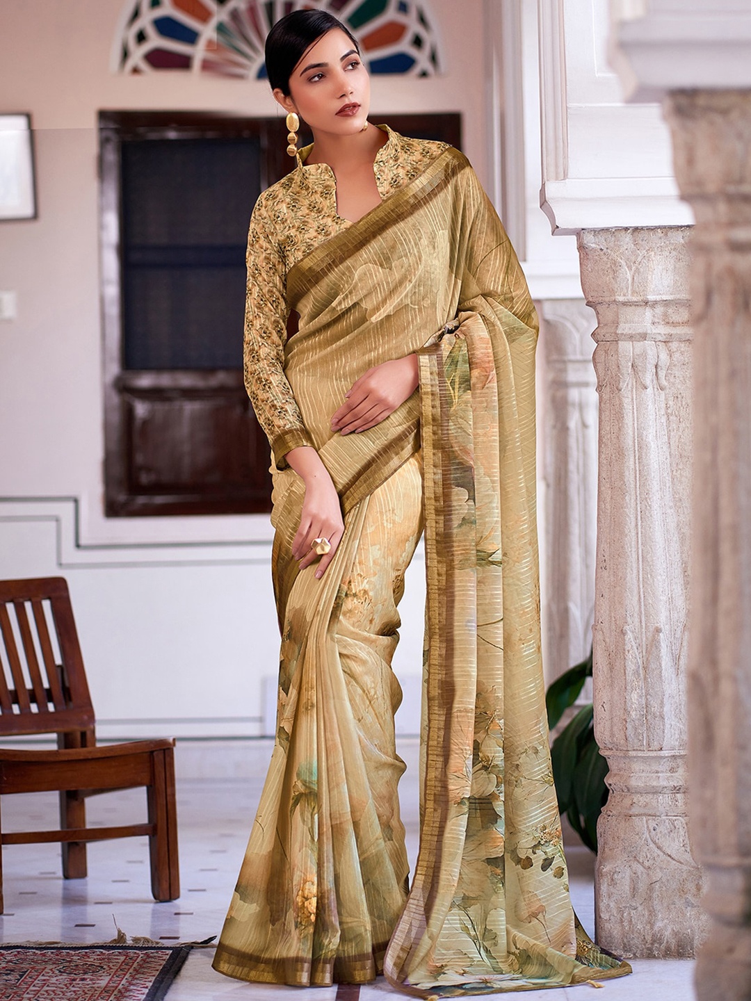 

Mitera Floral Printed Zari Saree, Beige
