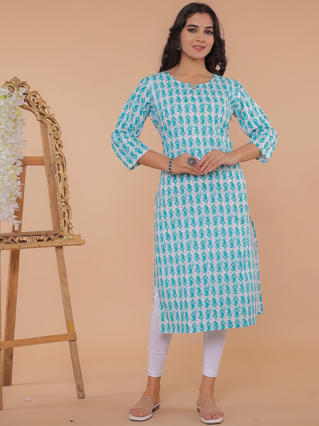 

R RANAK CREATION Floral Printed Round Neck Cotton Straight Kurta, Blue