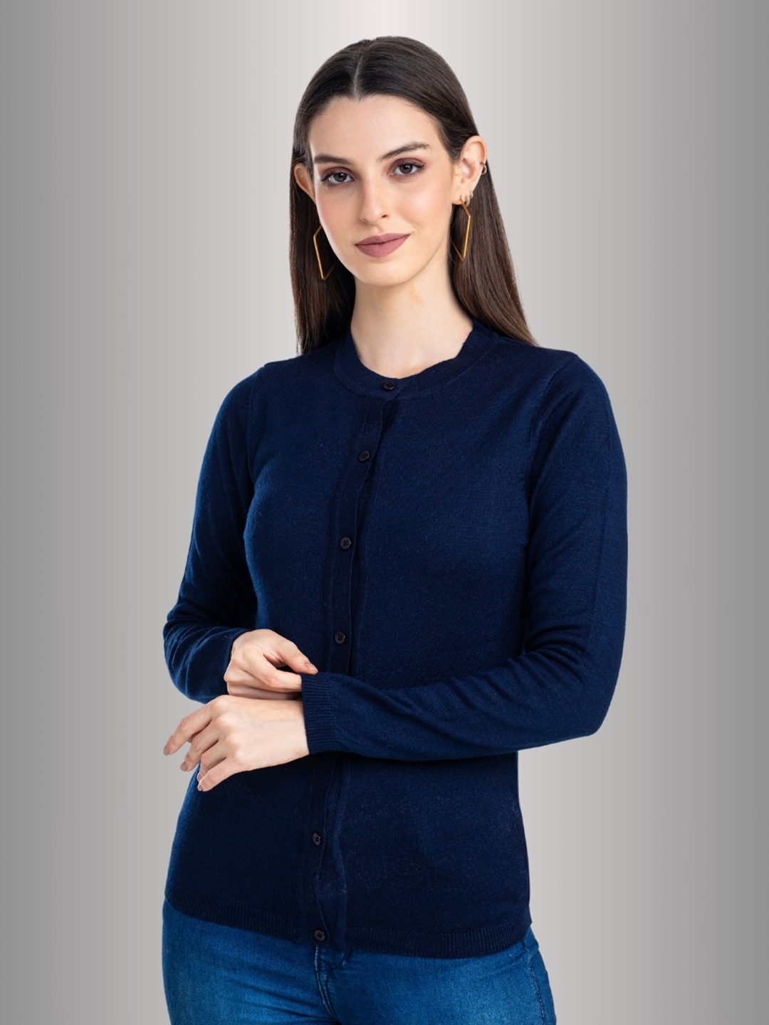 

Moda Elementi Round Neck Long Sleeves Woollen Cardigan, Navy blue