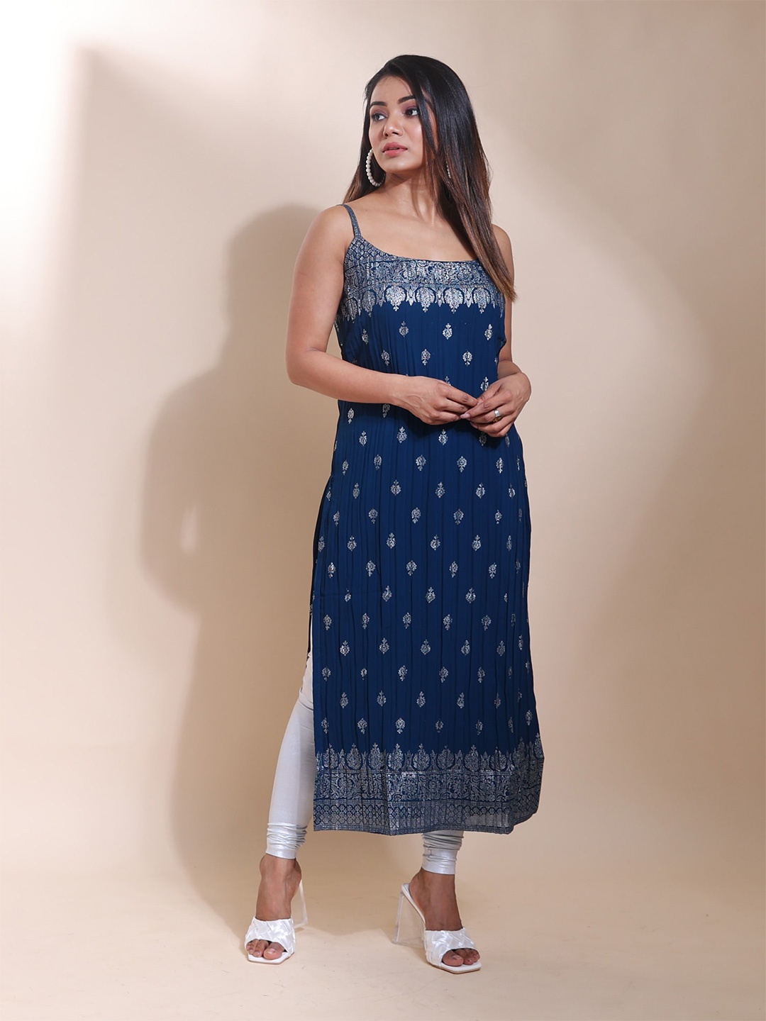 

Disli Ethnic Motifs Printed Shoulder Straps Georgette Straight Kurta, Blue