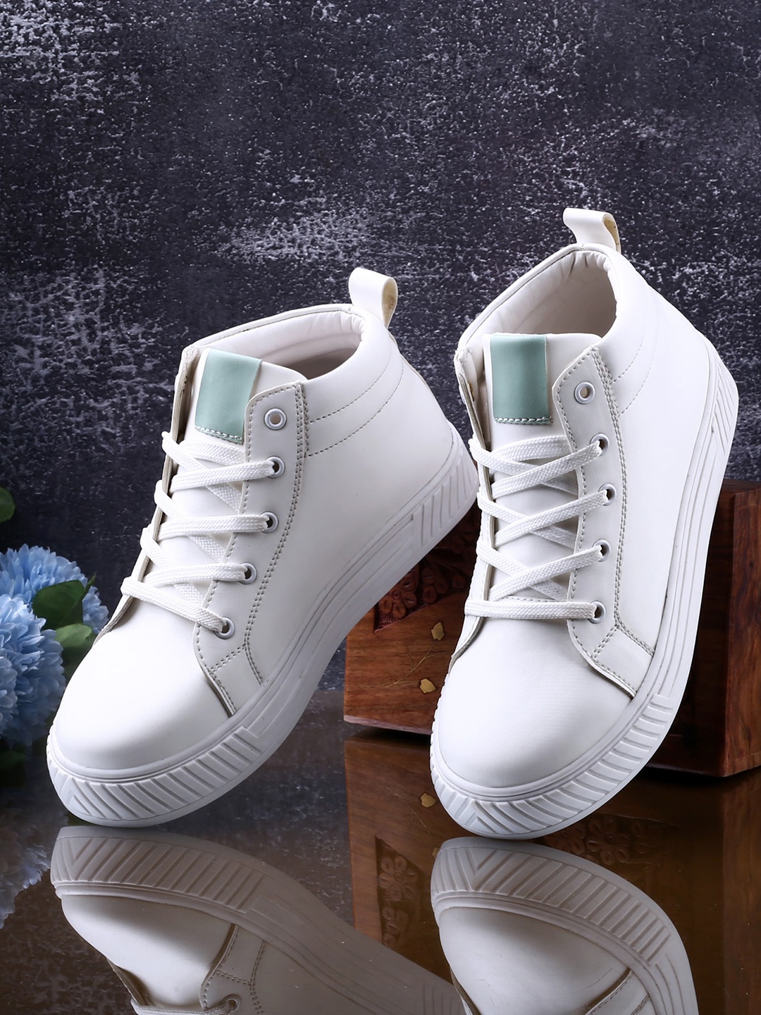 

Bxxy Women Mid Top Lace Up Sneakers, White