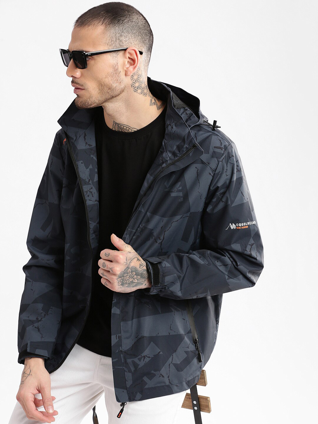 

SHOWOFF Abstract Printed Hooded Windcheater Tailored Jacket, Grey