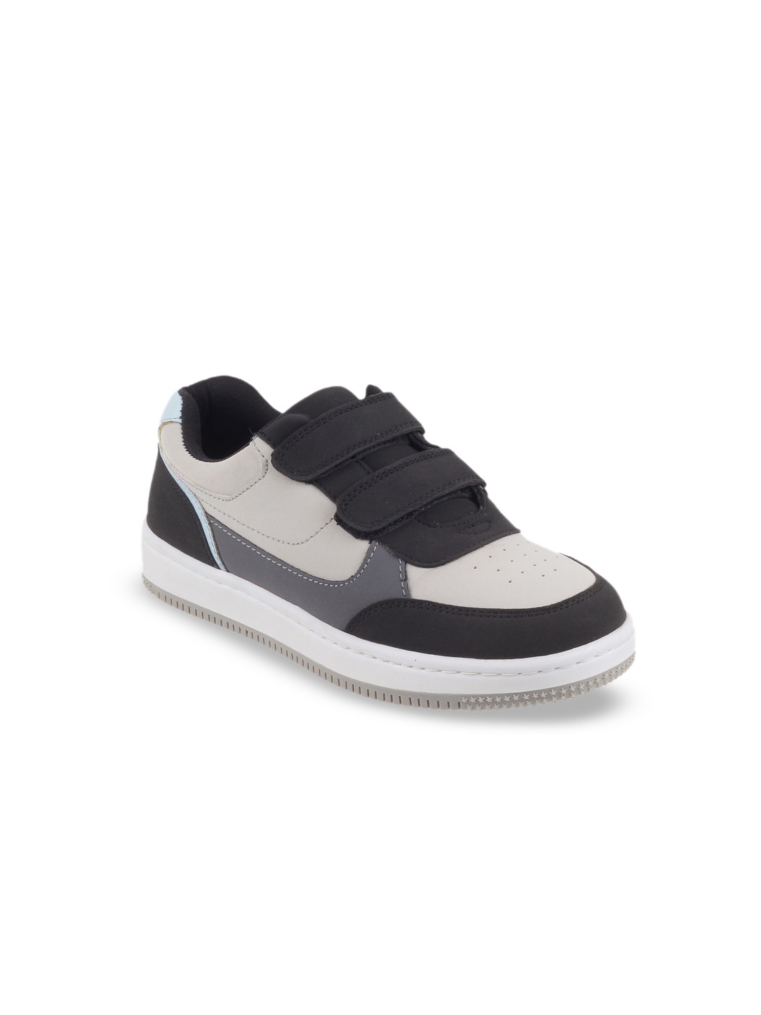 

Metro Boys Colourblocked Sneakers, Black