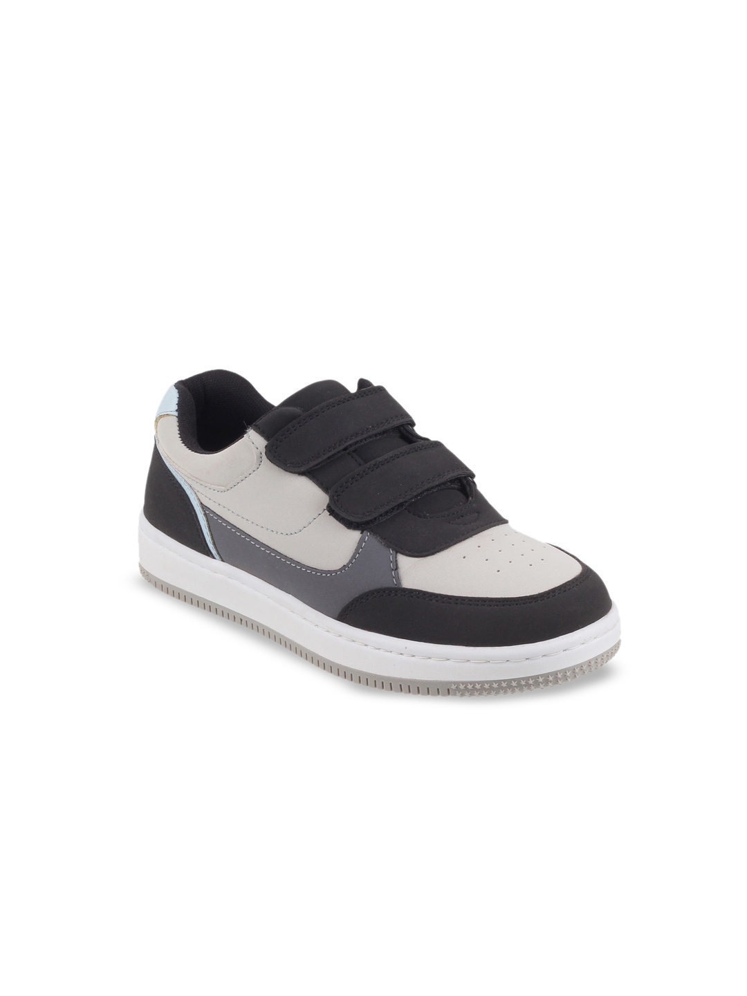 

Metro Boys Colourblocked Sneakers, Black