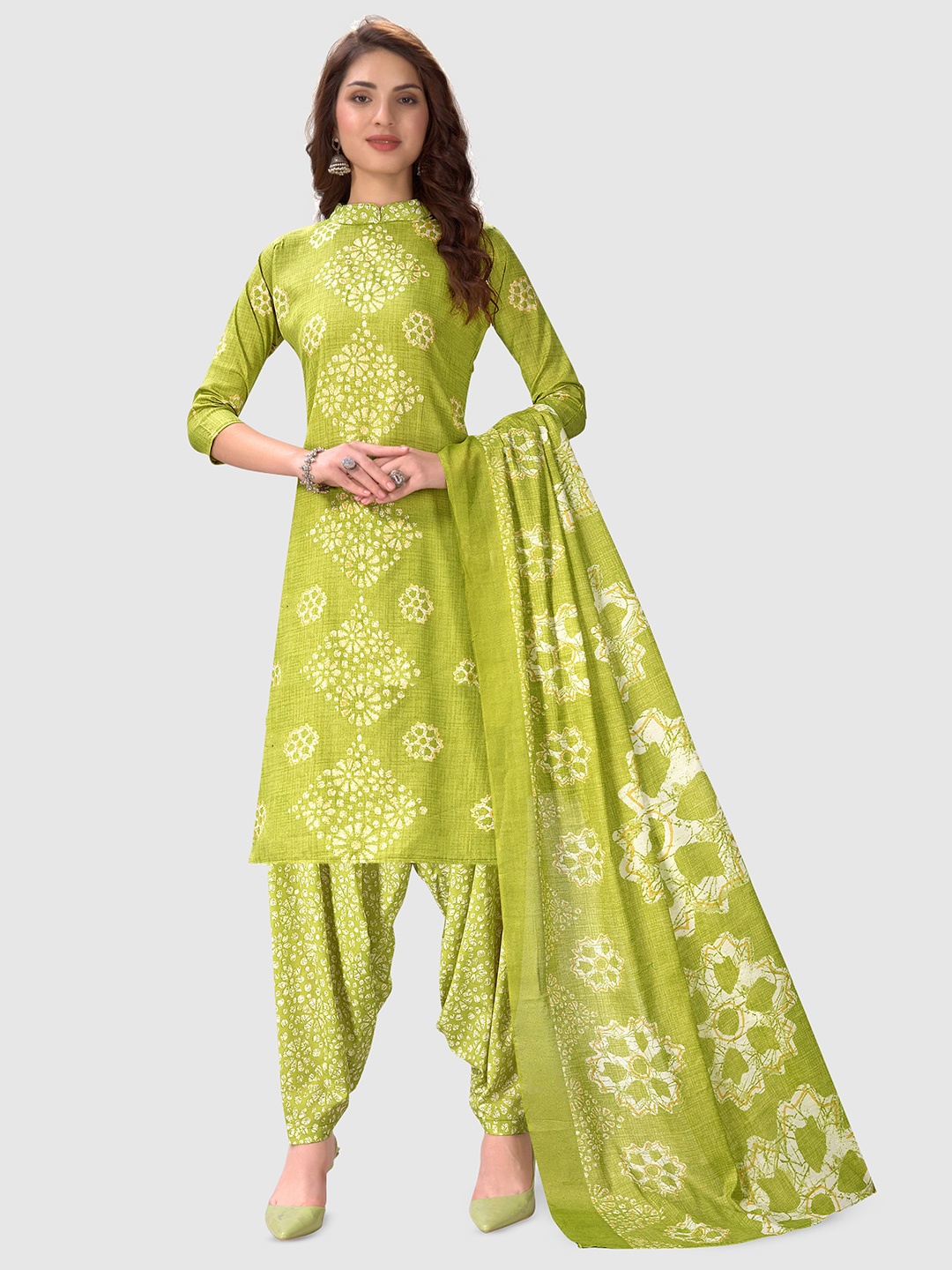 

KALINI Floral Printed Unstitched Dress Material, Green