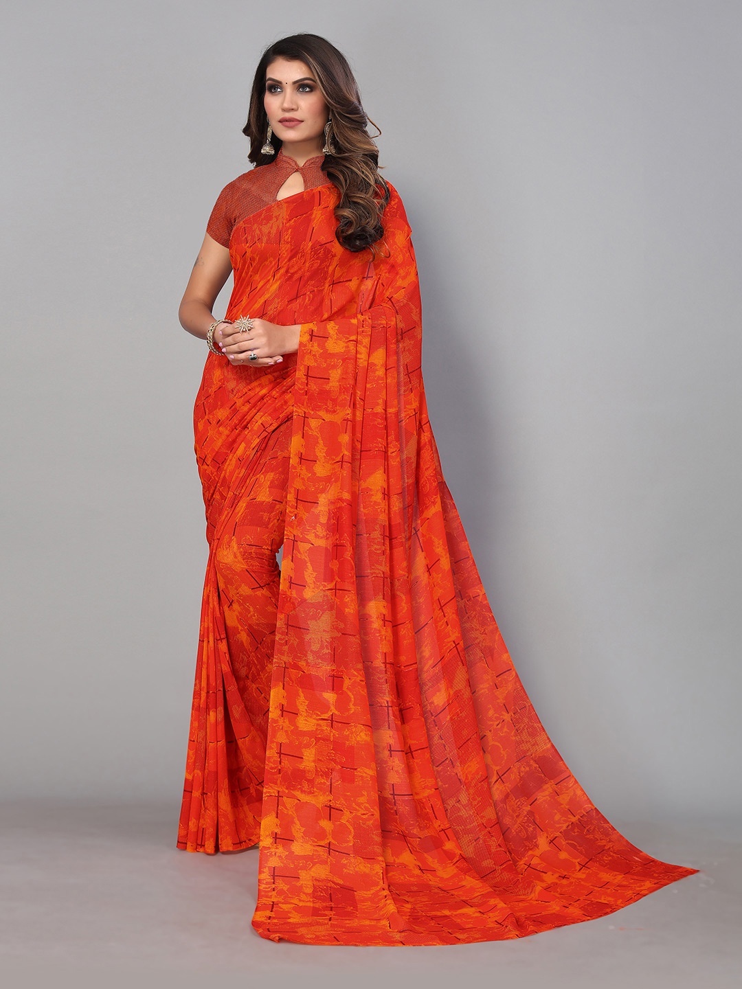 

Shaily Geometric Printed Saree, Red