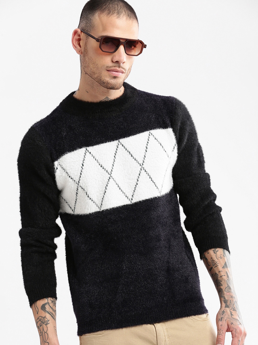 

SHOWOFF Round Neck Long Sleeves Argyle Printed Pullover, Black