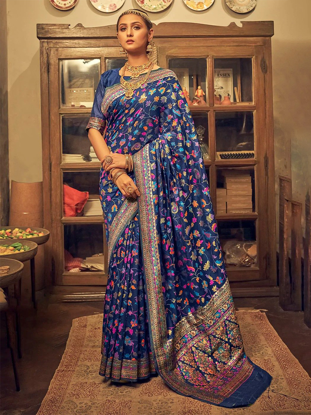 

DIVASTRI Floral Woven Design Zari Pure Silk Banarasi Saree, Blue