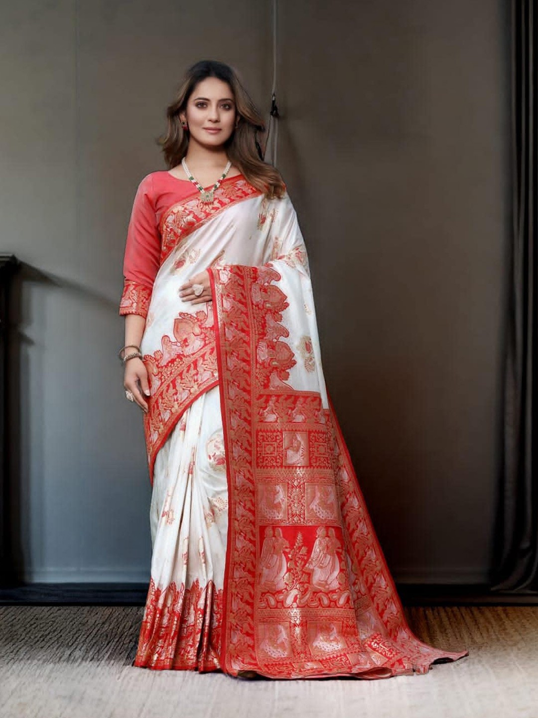 

DIVASTRI Ethnic Motifs Woven Design Zari Pure Silk Banarasi Saree, White