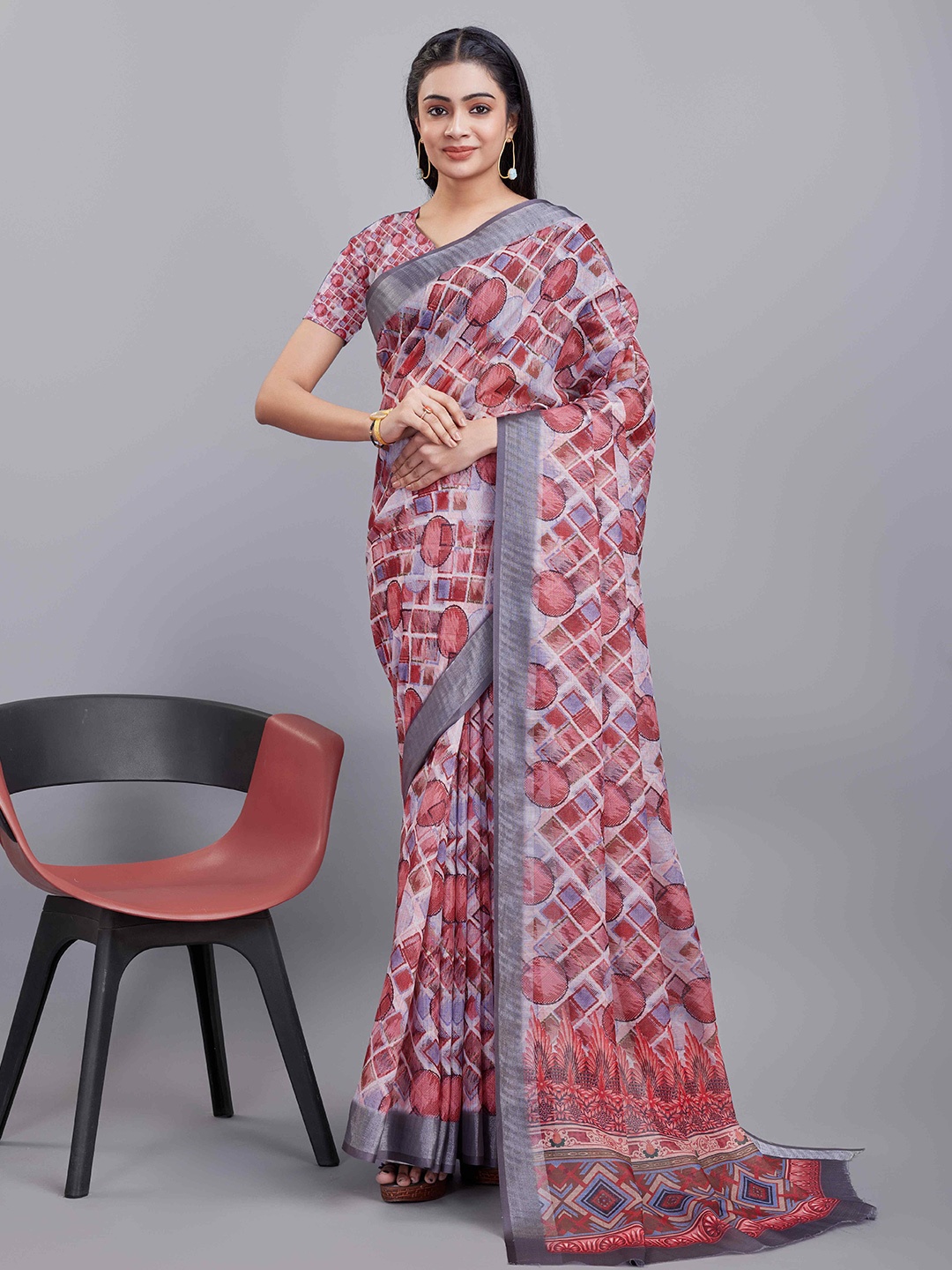 

KALINI Floral Digital Printed Cotton Saree, Maroon