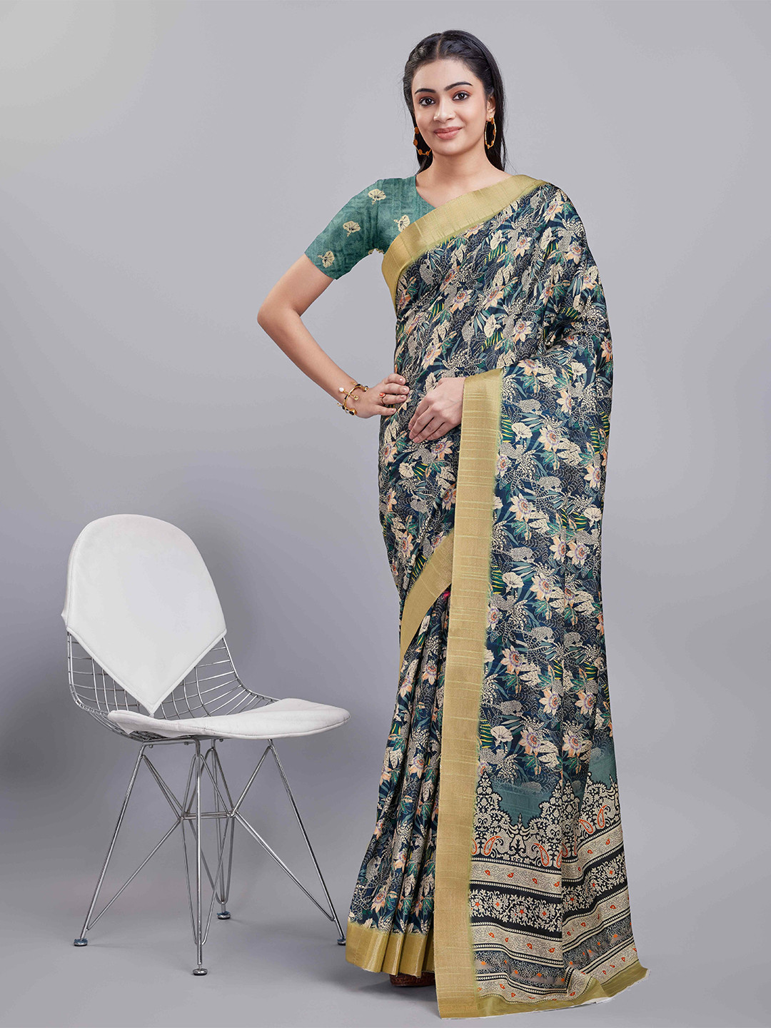 

KALINI Floral Digital Printed Saree, Green