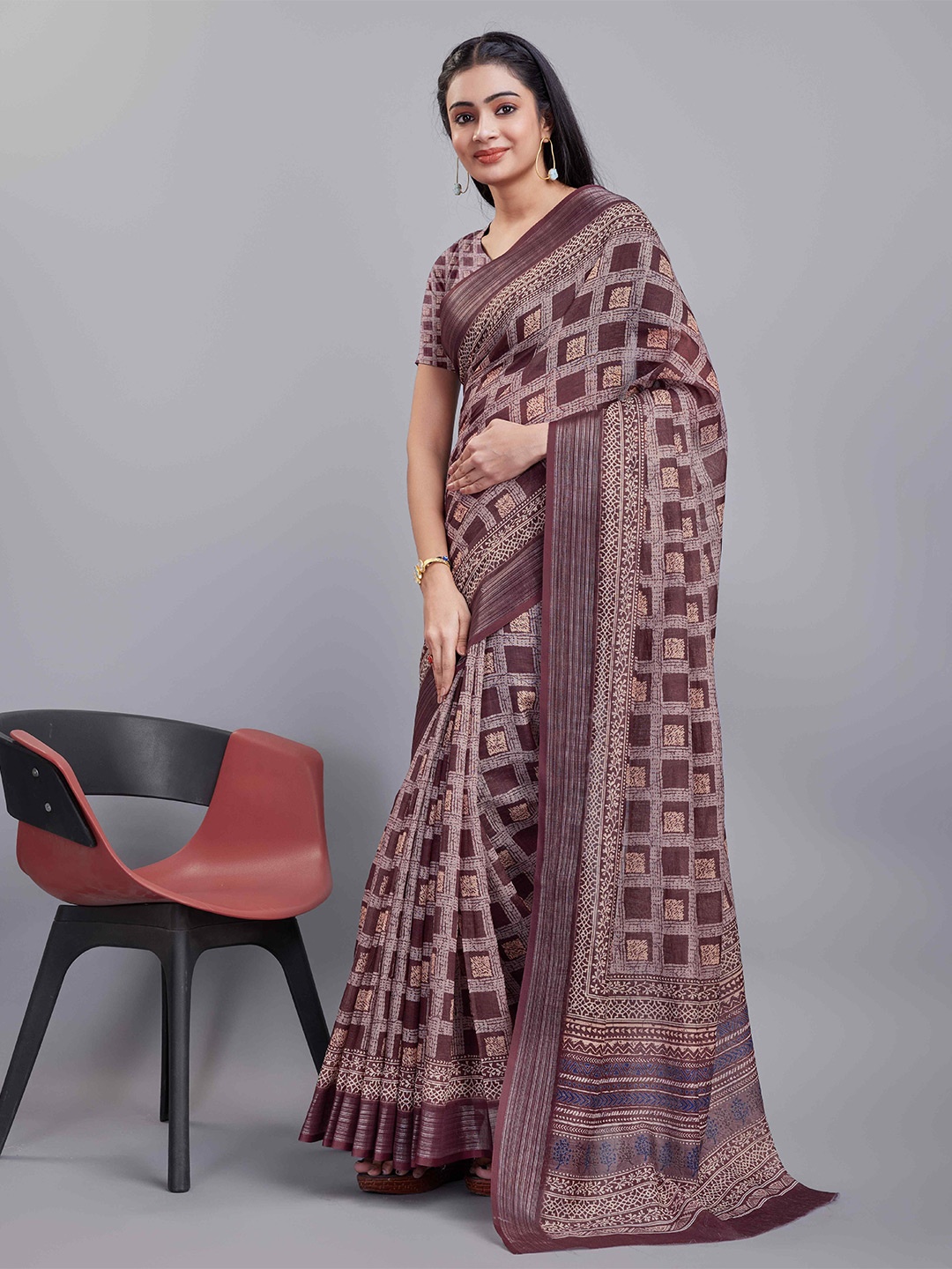 

KALINI Floral Digital Printed Cotton Saree, Purple