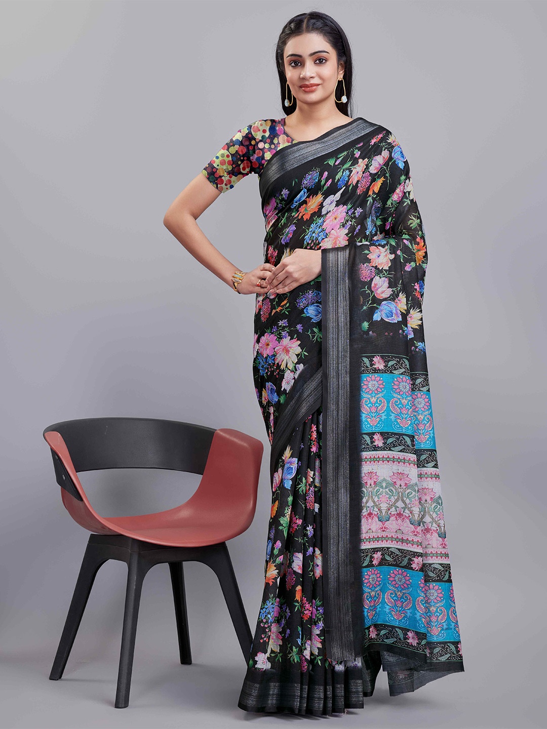 

KALINI Floral Digital Printed Cotton Saree, Black