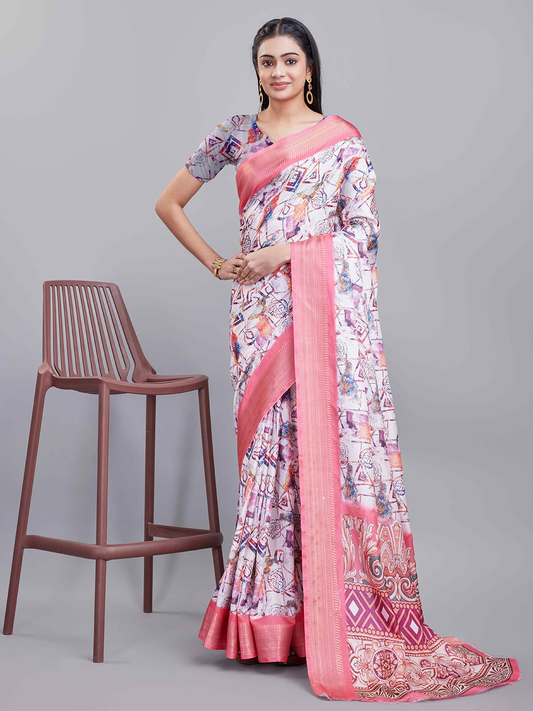 

KALINI Geometric Digital Printed Saree, White