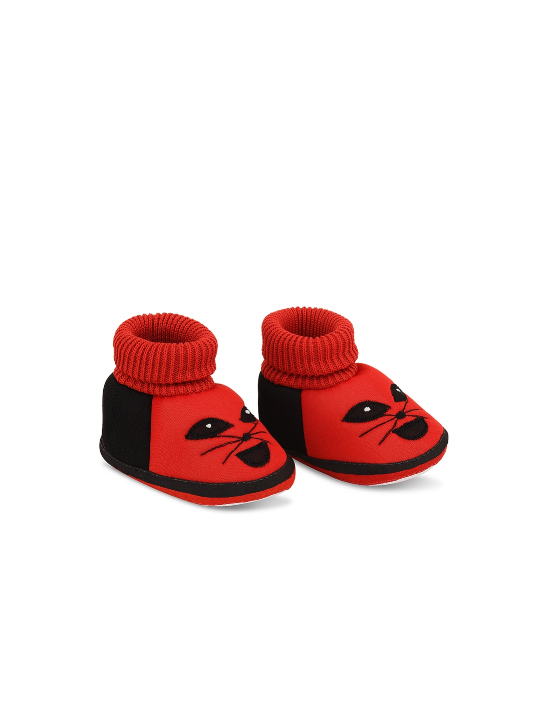 

Smartots Infants Colourblocked Pure Cotton Socks Booties, Red