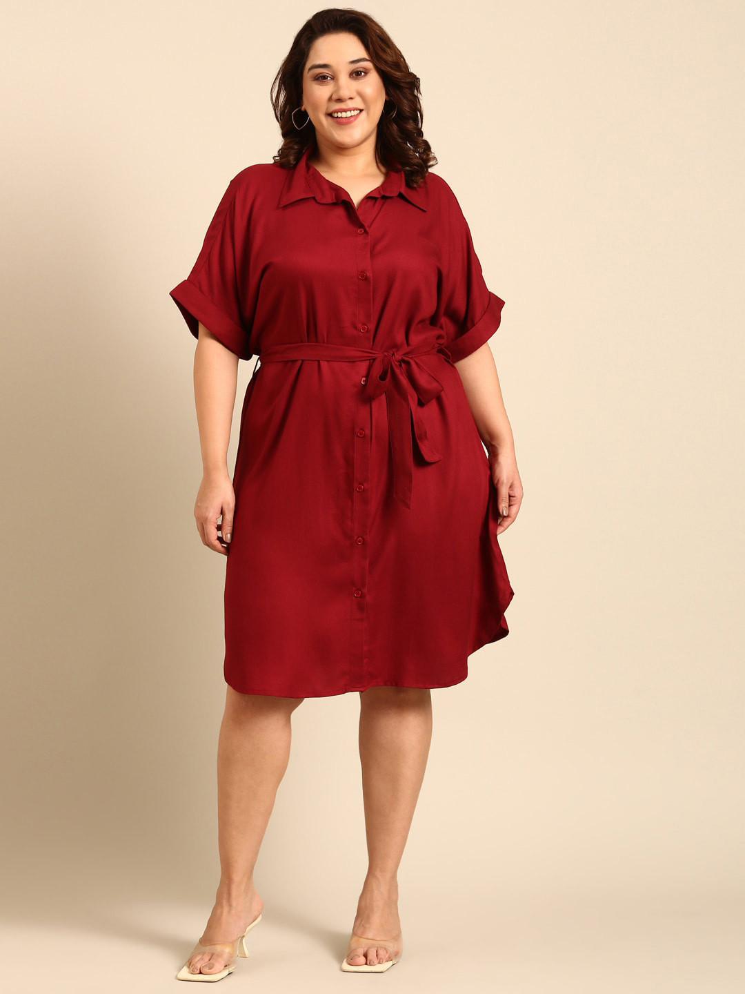 

The Pink Moon Short Sleeves Shirt Dress, Maroon