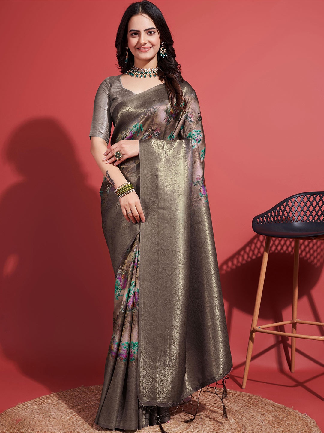 

Saree Exotica Floral Zari Pure Silk Sarees, Burgundy