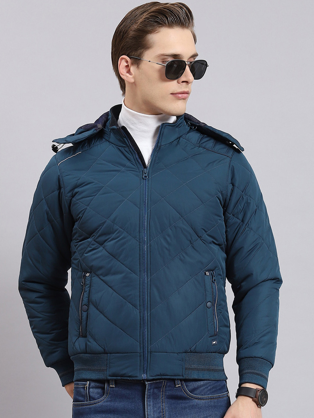 

Monte Carlo Hooded Lightweight Quilted Jacket, Navy blue