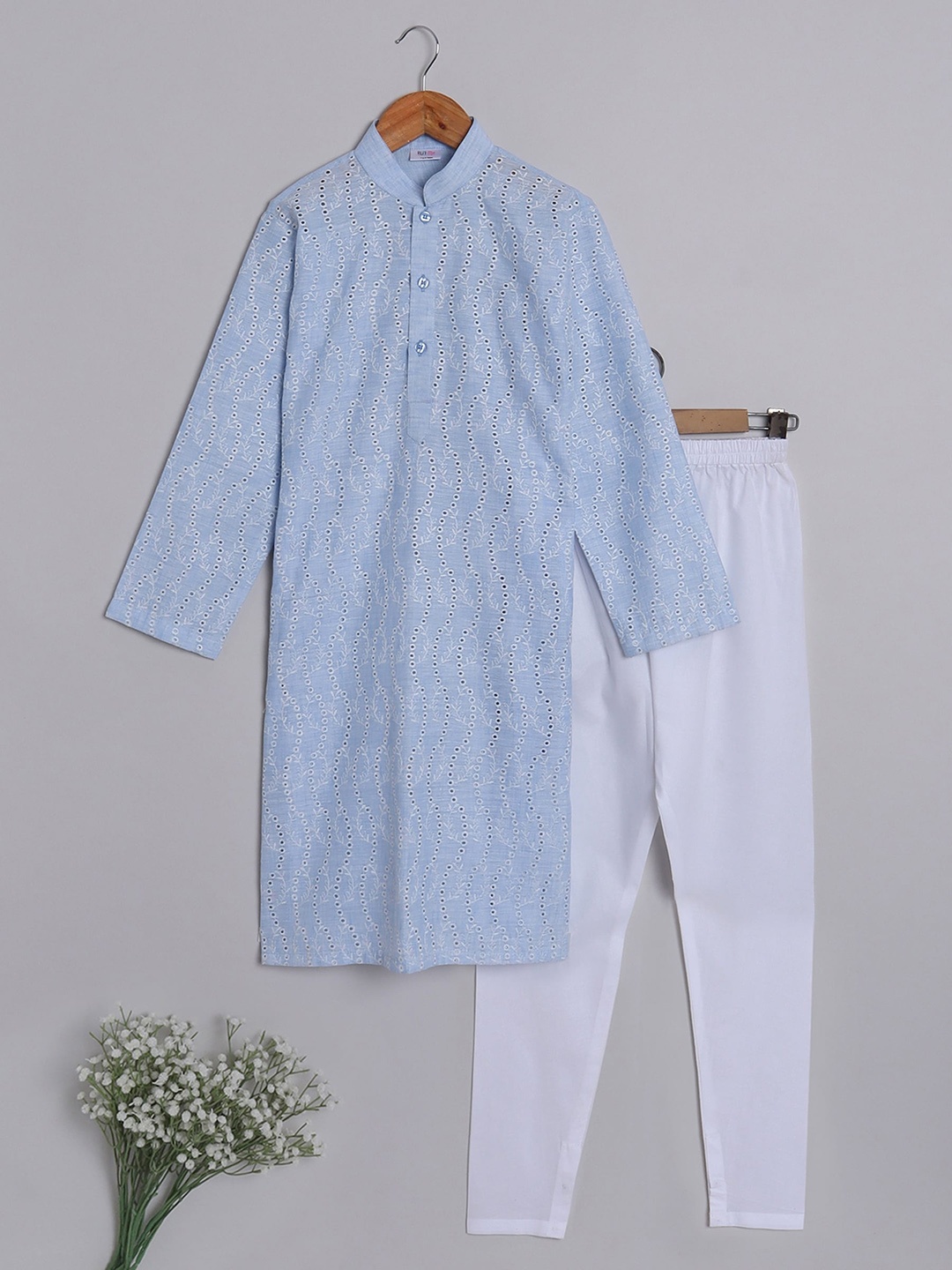 

BAESD Boys Floral Embroidered Regular Chikankari Pure Cotton Kurta with Churidar, Blue