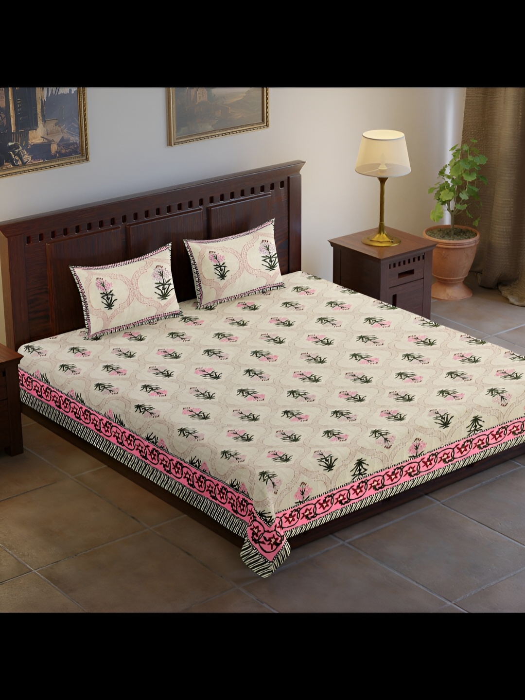 

UBANIA COLLECTION Pink & Beige Printed Cotton 120 TC King Bedsheet With 2 Pillow Covers