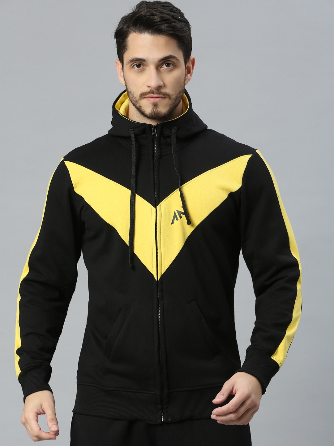 

AESTHETIC NATION Men Colourblocked Hooded Sweatshirt, Yellow