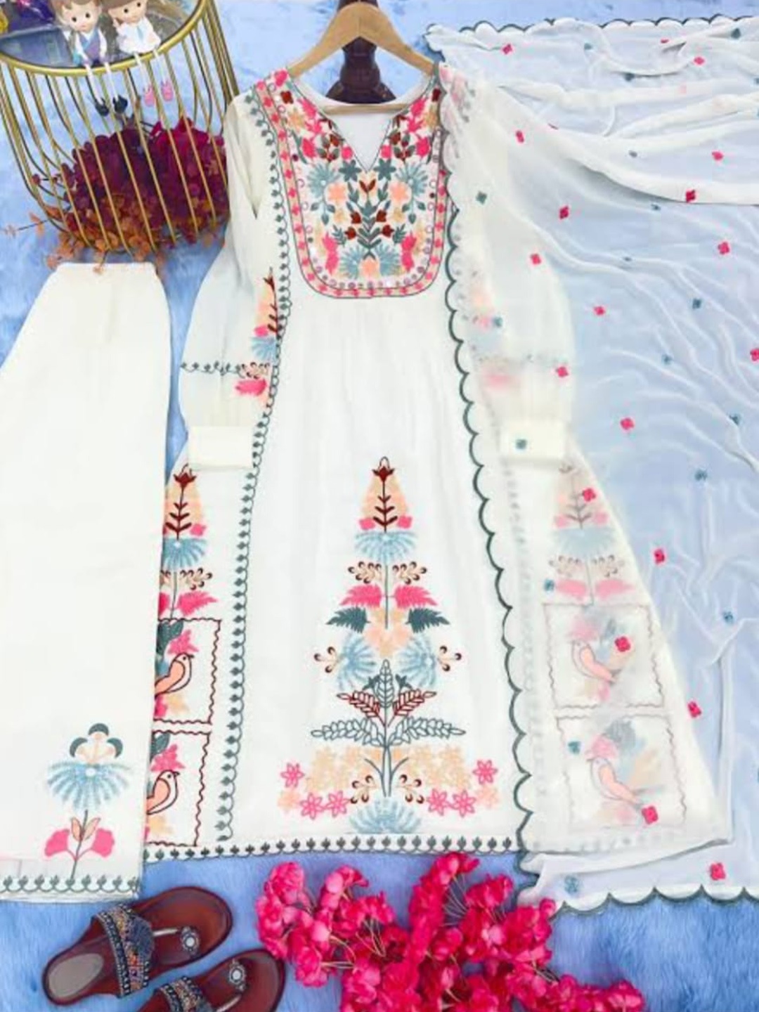 

NIZA FASHION Ethnic Motifs Embroidered Silk Georgette Kurta With Trousers & Dupatta, White