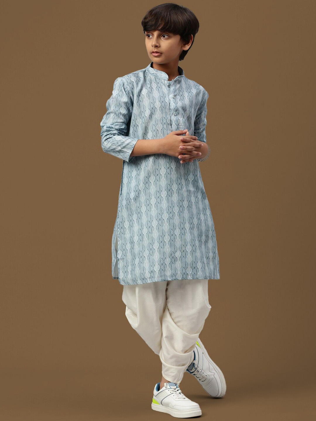 

Sanwara Boys Ethnic Motifs Printed Regular Kurta With Dhoti Pant, Blue