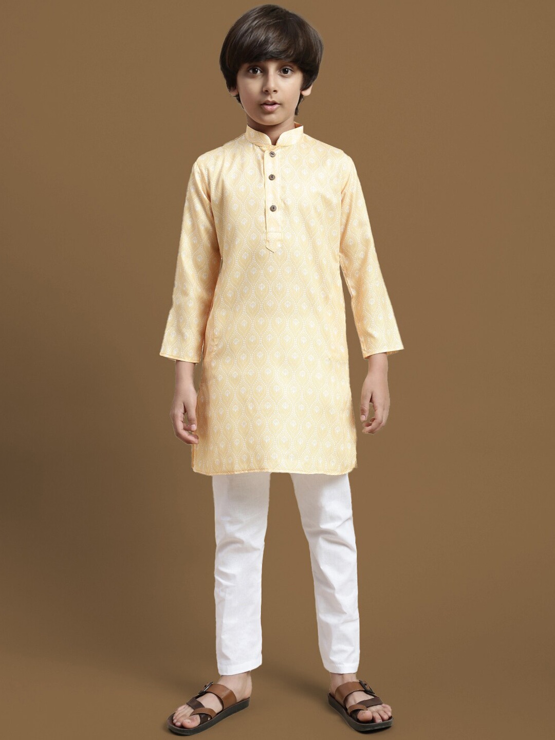 

Sanwara Boys Ethnic Motifs Printed Regular Kurta With Pyjama, Yellow