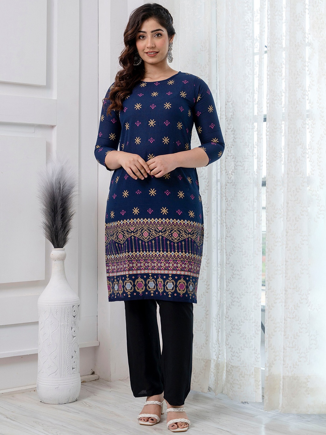 

Mialo fashion Ethnic Motifs Printed Cotton A-Line Mirror Work Floral Kurta, Blue