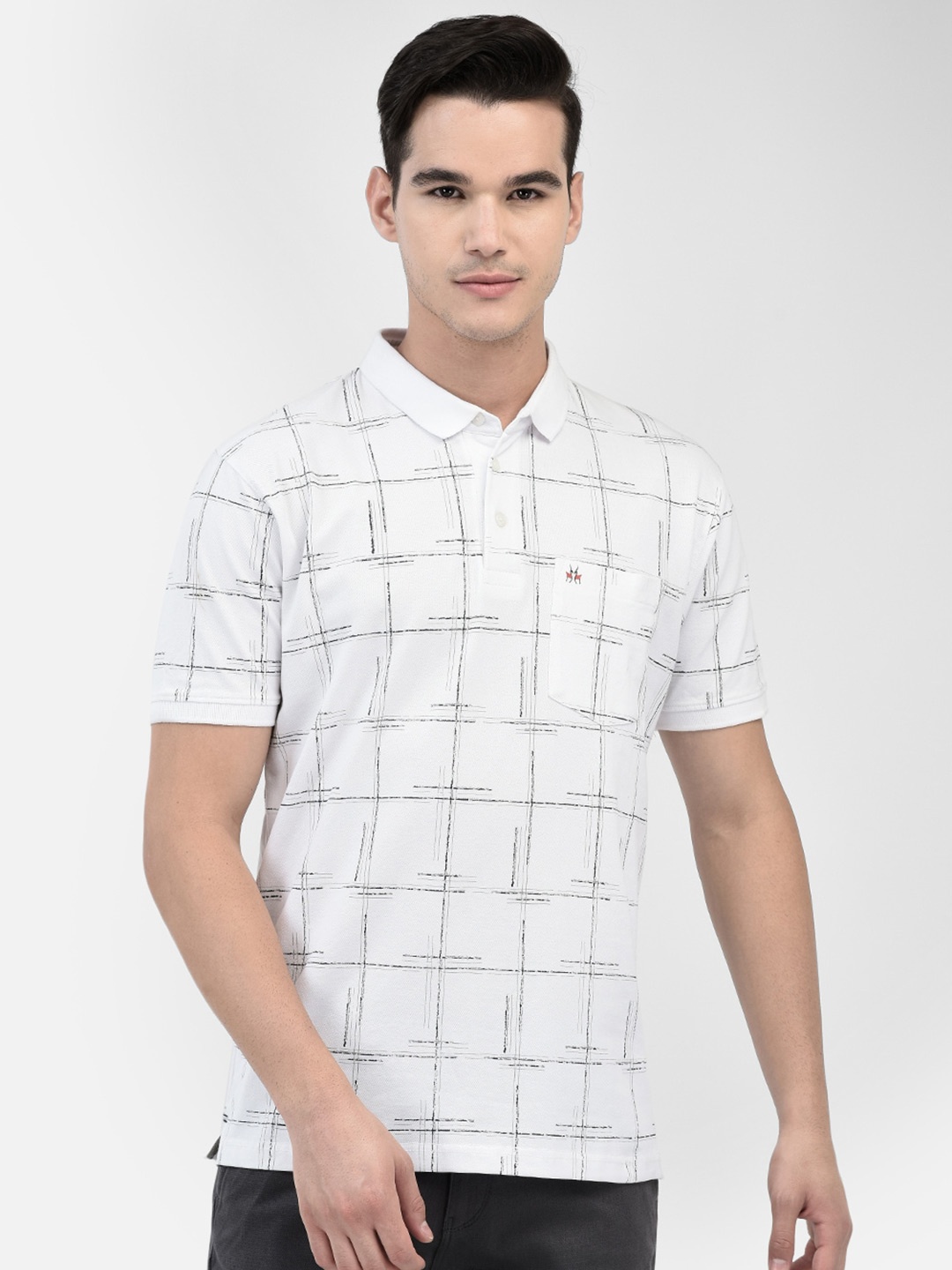 

Crimsoune Club Geometric Printed Polo Collar Short Sleeves Pocket Slim Fit Casual T-shirt, White