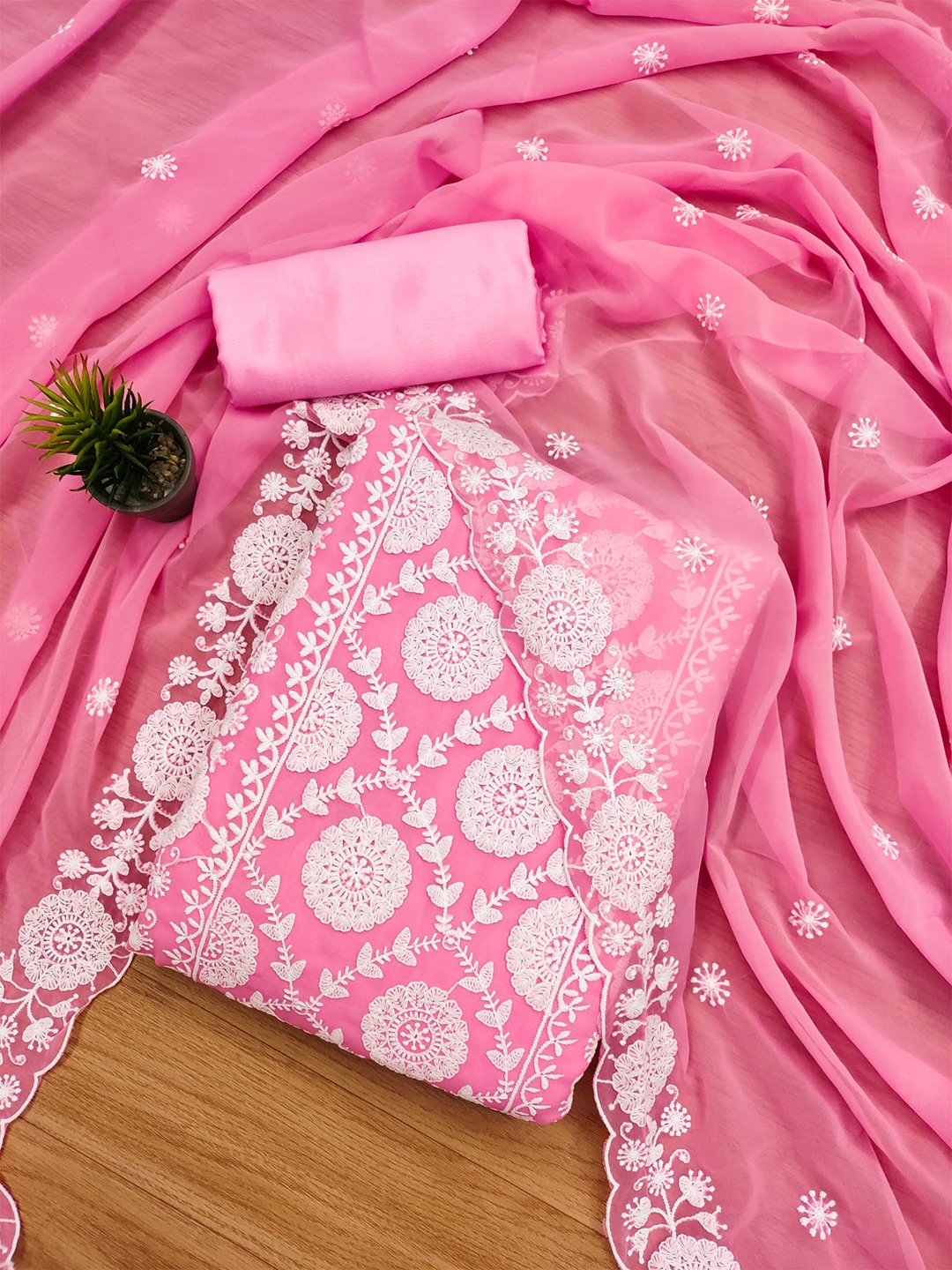 

Panzora Floral Embroidered Unstitched Dress Material, Pink