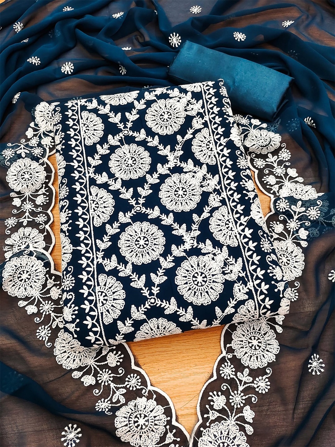 

Panzora Floral Embroidered Unstitched Dress Material, Teal