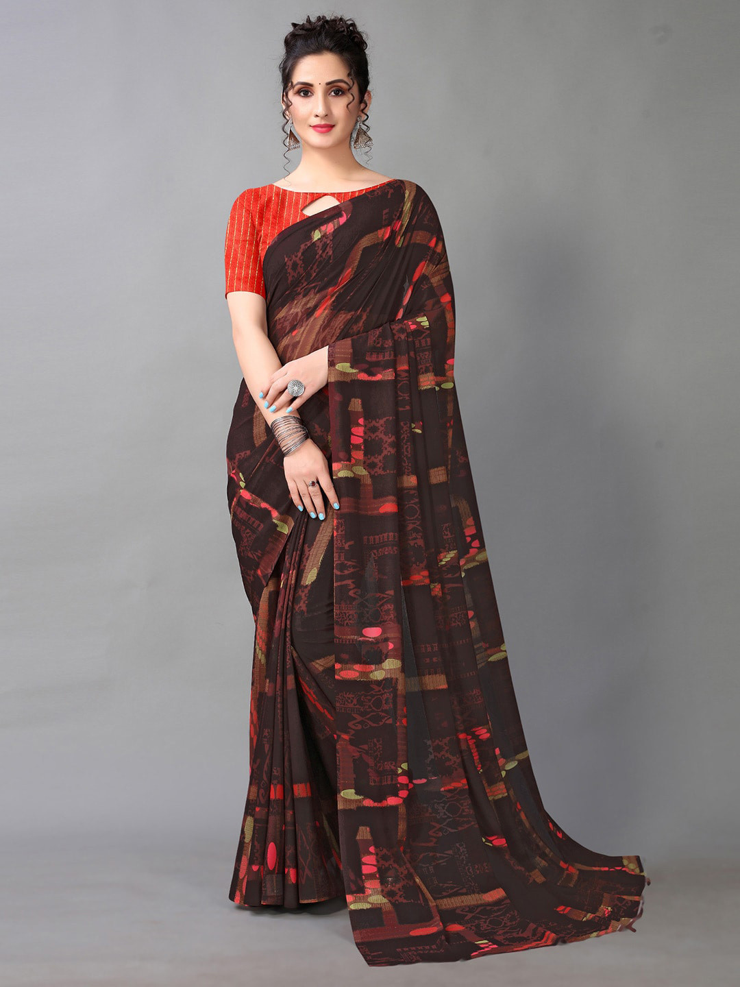 

HRITIKA Brown and Red Printed Geometric Saree