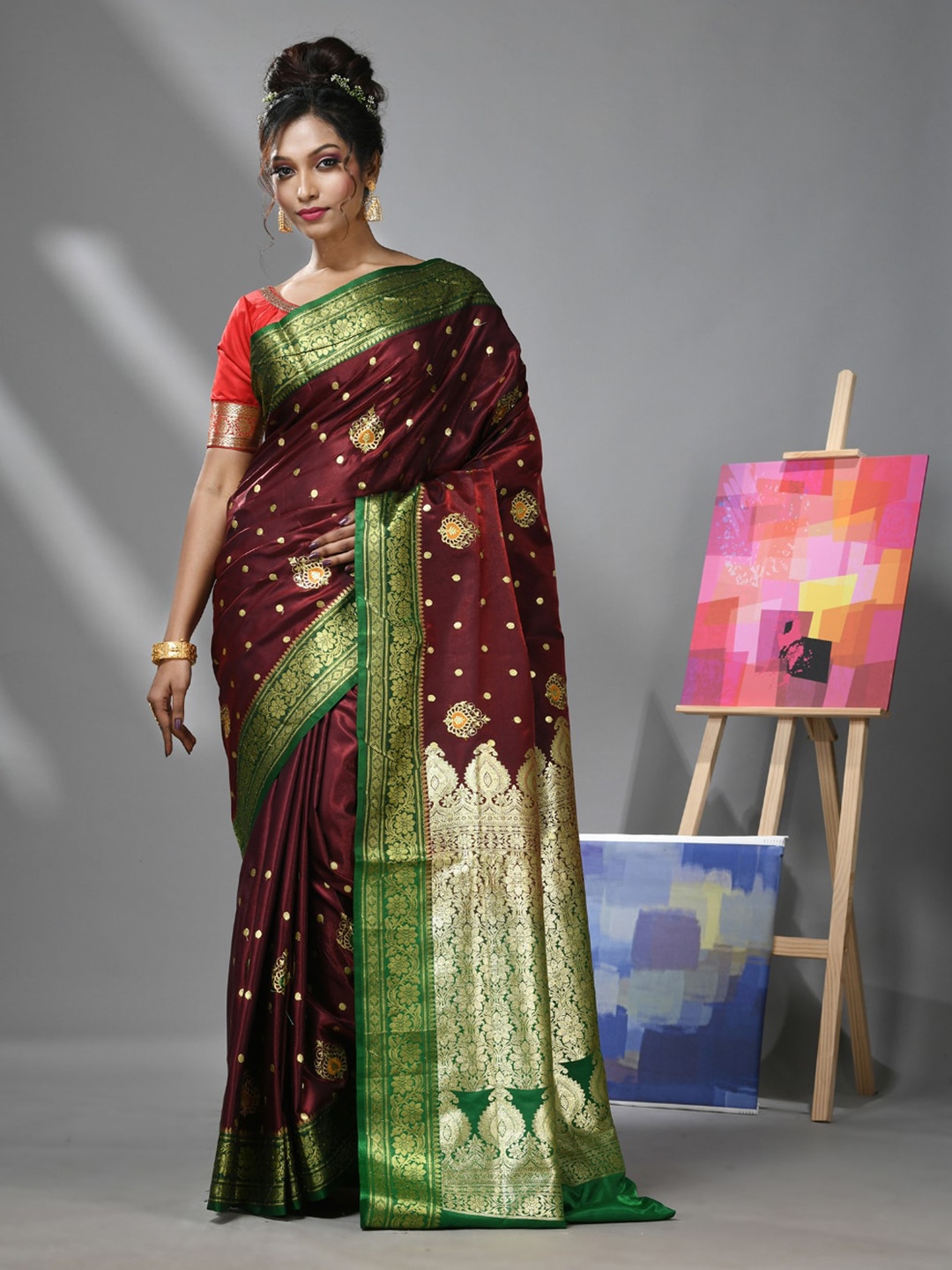 

Charukriti Ethnic Motif Woven Design Banarasi Zari Saree, Maroon