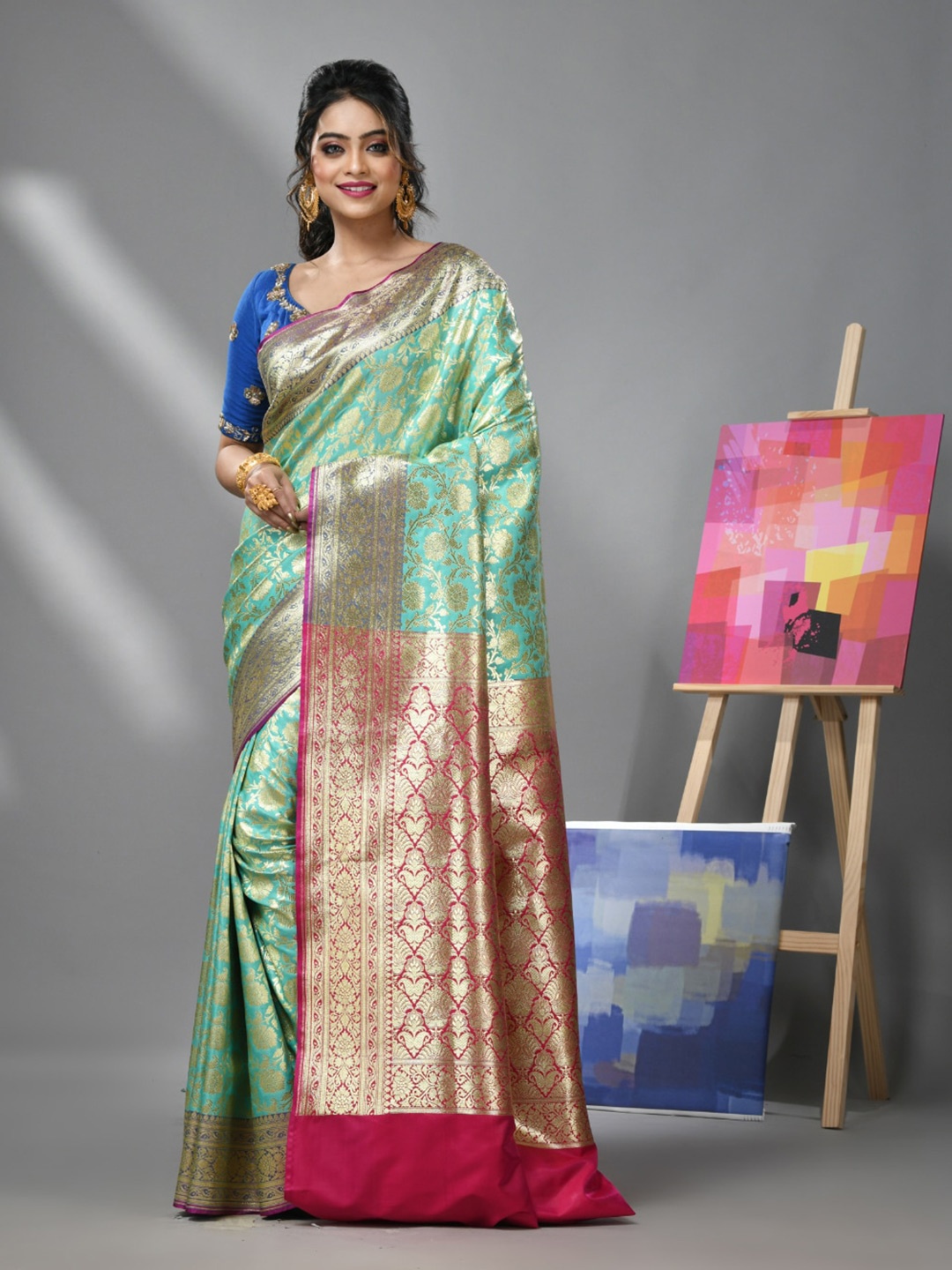 

Charukriti Floral Woven Design Banarasi Zari Saree, Green