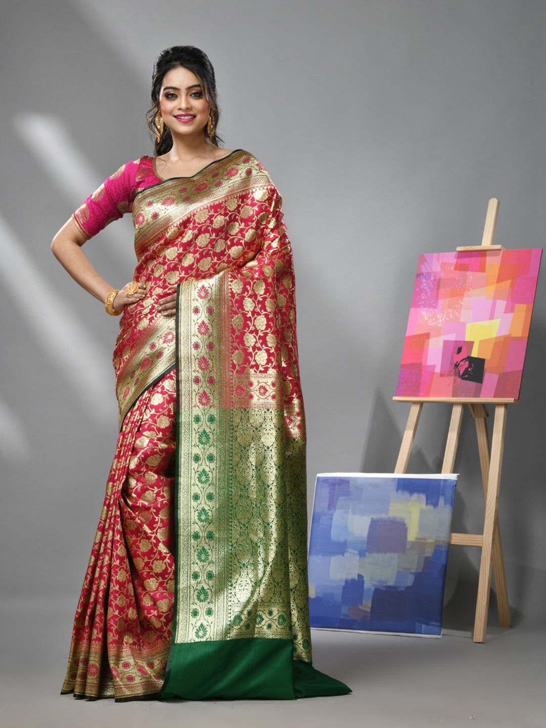 

Charukriti Floral Woven Design Banarasi Zari Saree, Pink