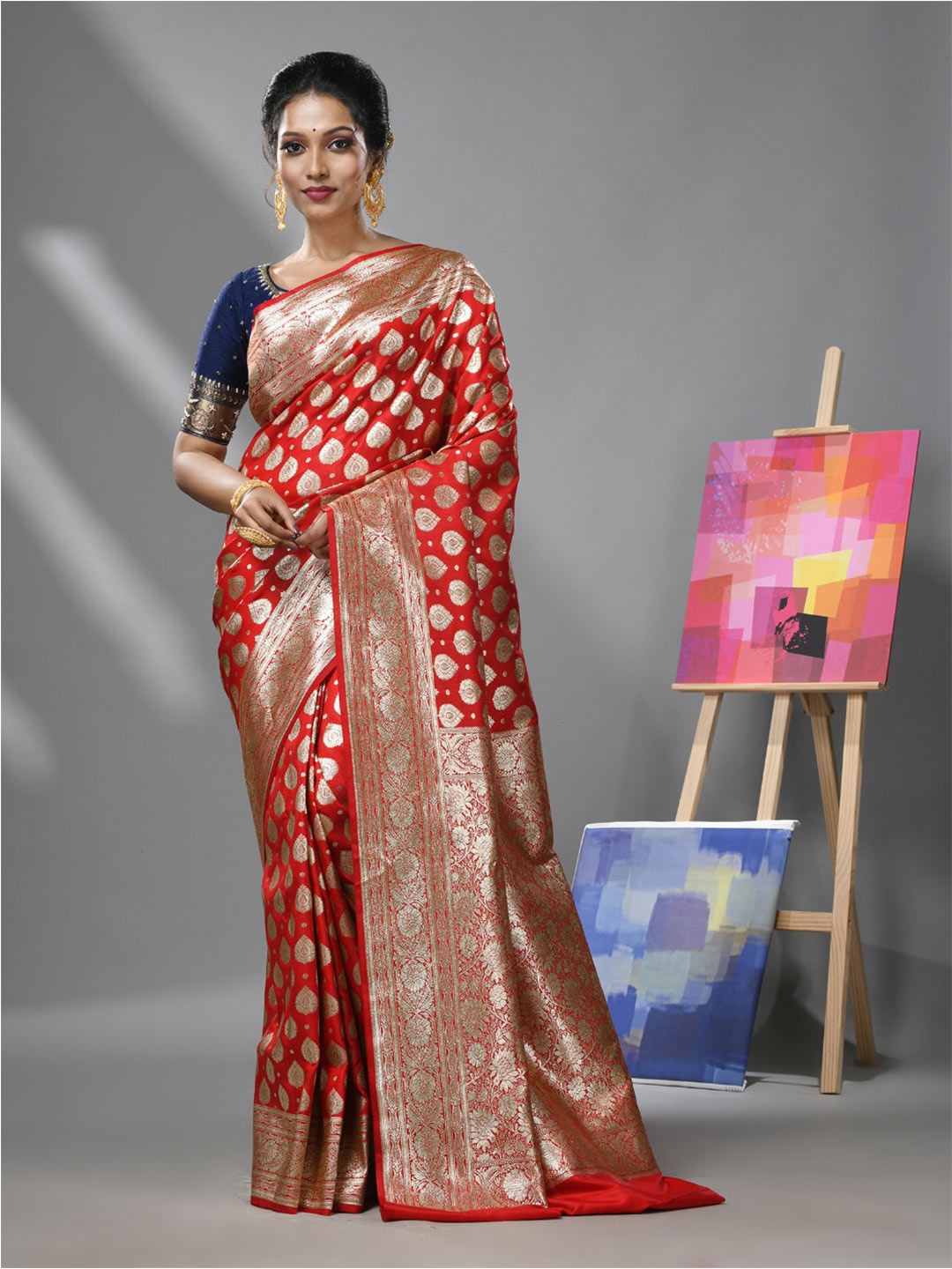 

Charukriti Ethnic Woven Design Zari Banarasi Saree, Red