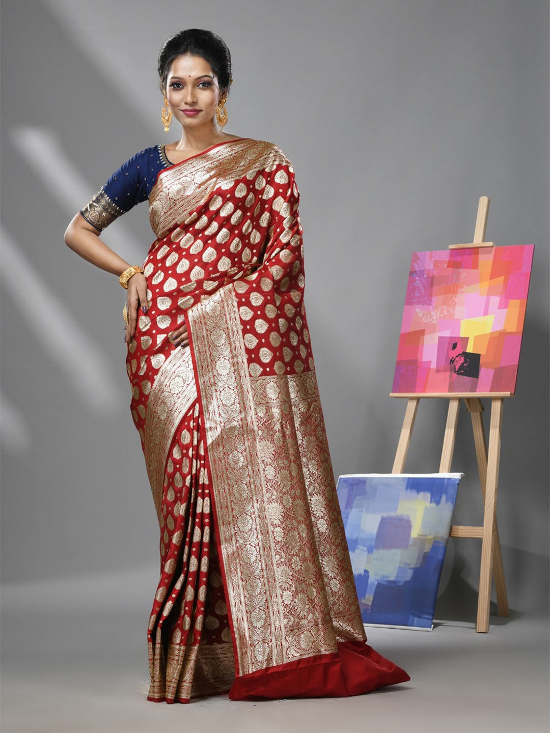 

Charukriti Ethnic Motif Woven Design Banarasi Zari Saree, Red