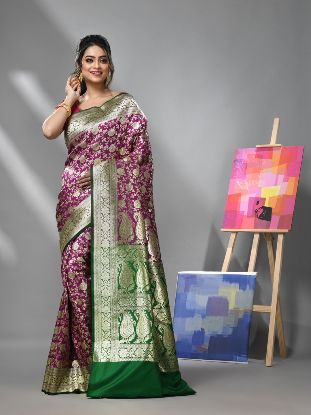

Charukriti Woven Design Floral Zari Banarasi Saree, Purple