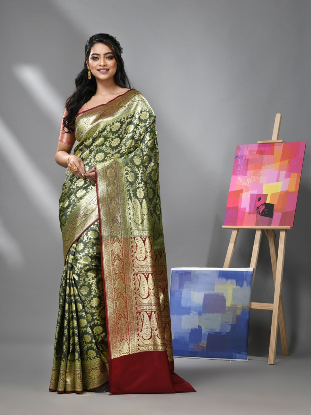 

Charukriti Ethnic Woven Design Zari Heavy Work Banarasi Saree, Green