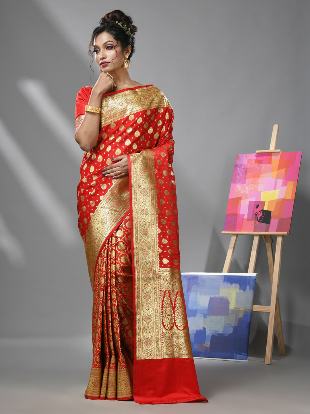 

Charukriti Ethnic Motif Woven Design Pure Silk Banarasi Zari Saree, Red