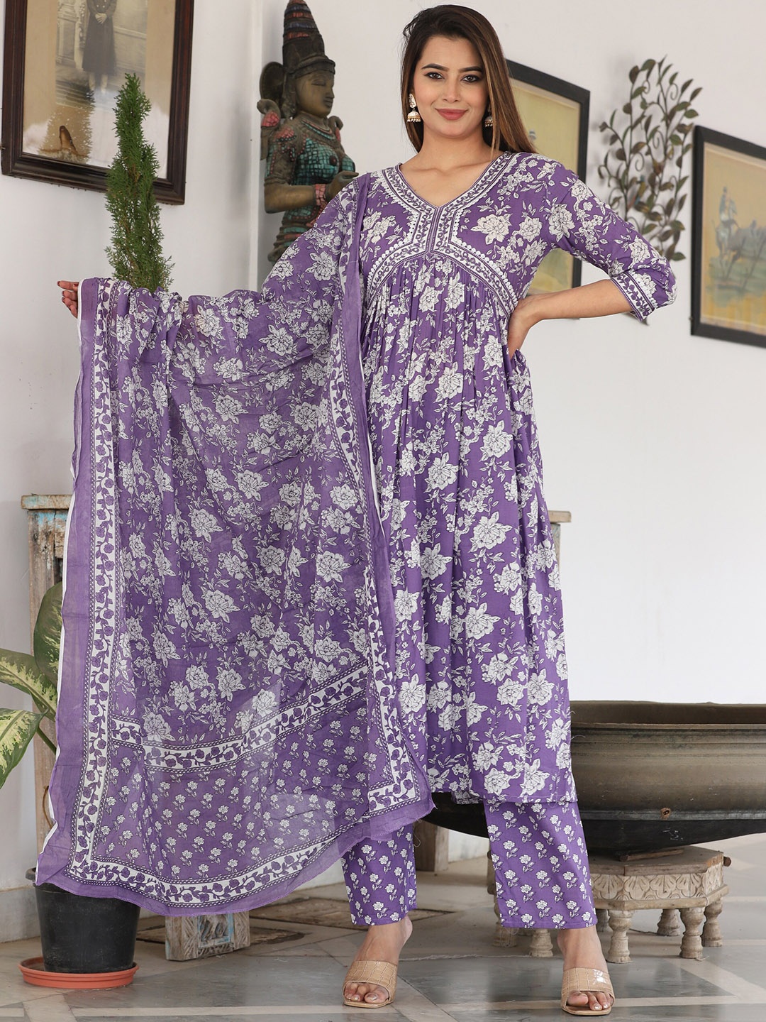 

SINGNI Floral Printed Empire Sequinned Anarkali Kurta With Trousers & Dupatta, Purple