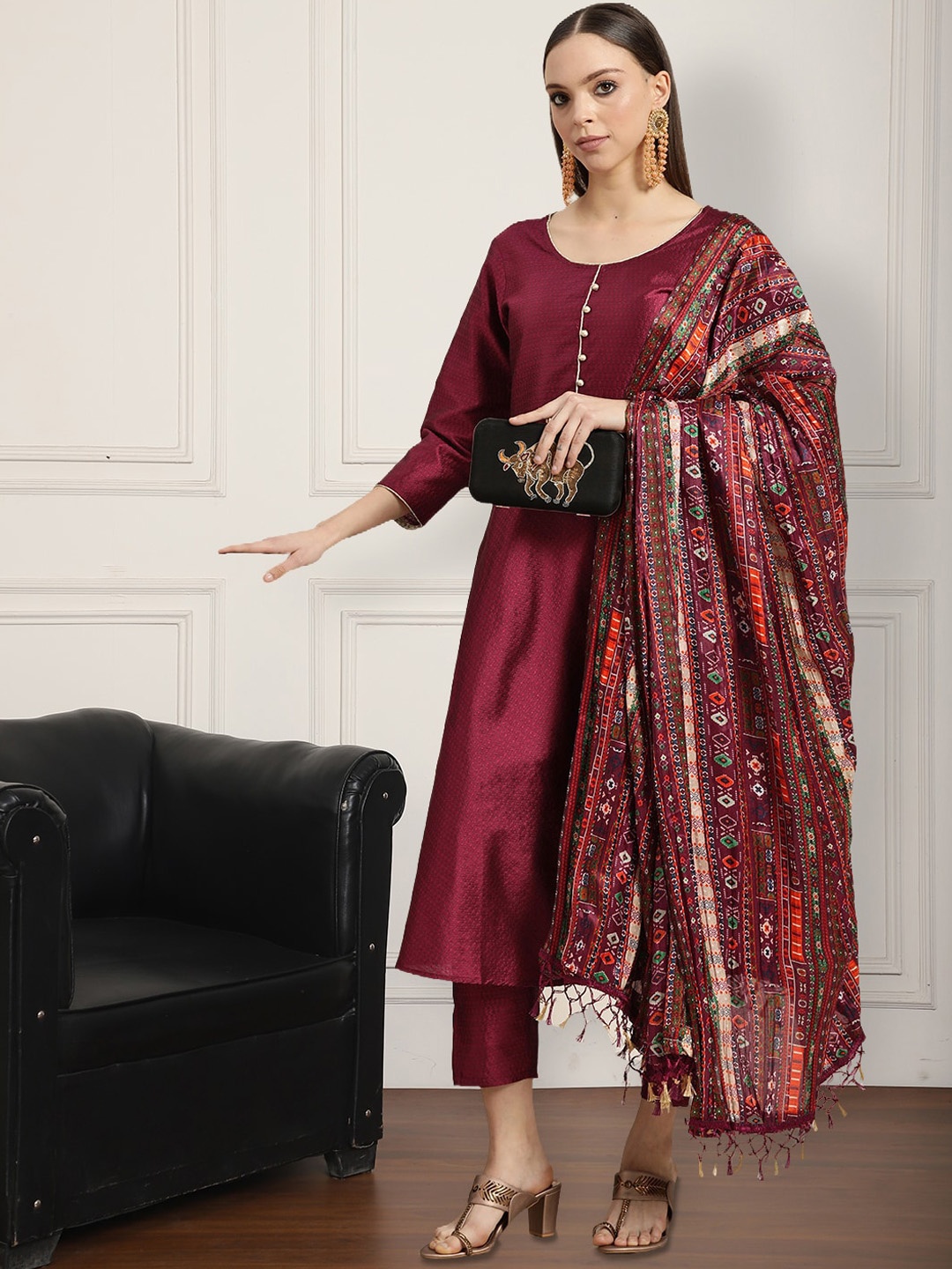 

Anouk Round Neck Dupion Silk Anarkali Kurta With Trousers & Dupatta, Purple