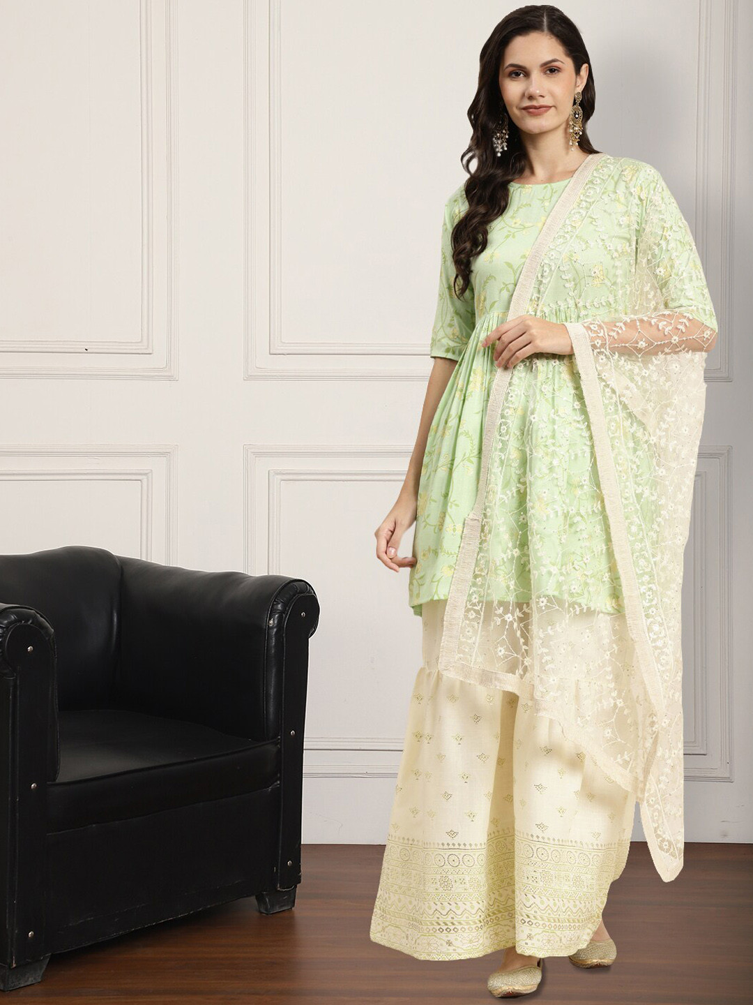 

Anouk Floral Printed Round Neck A-Line Kurta With Sharara & Dupatta, Green
