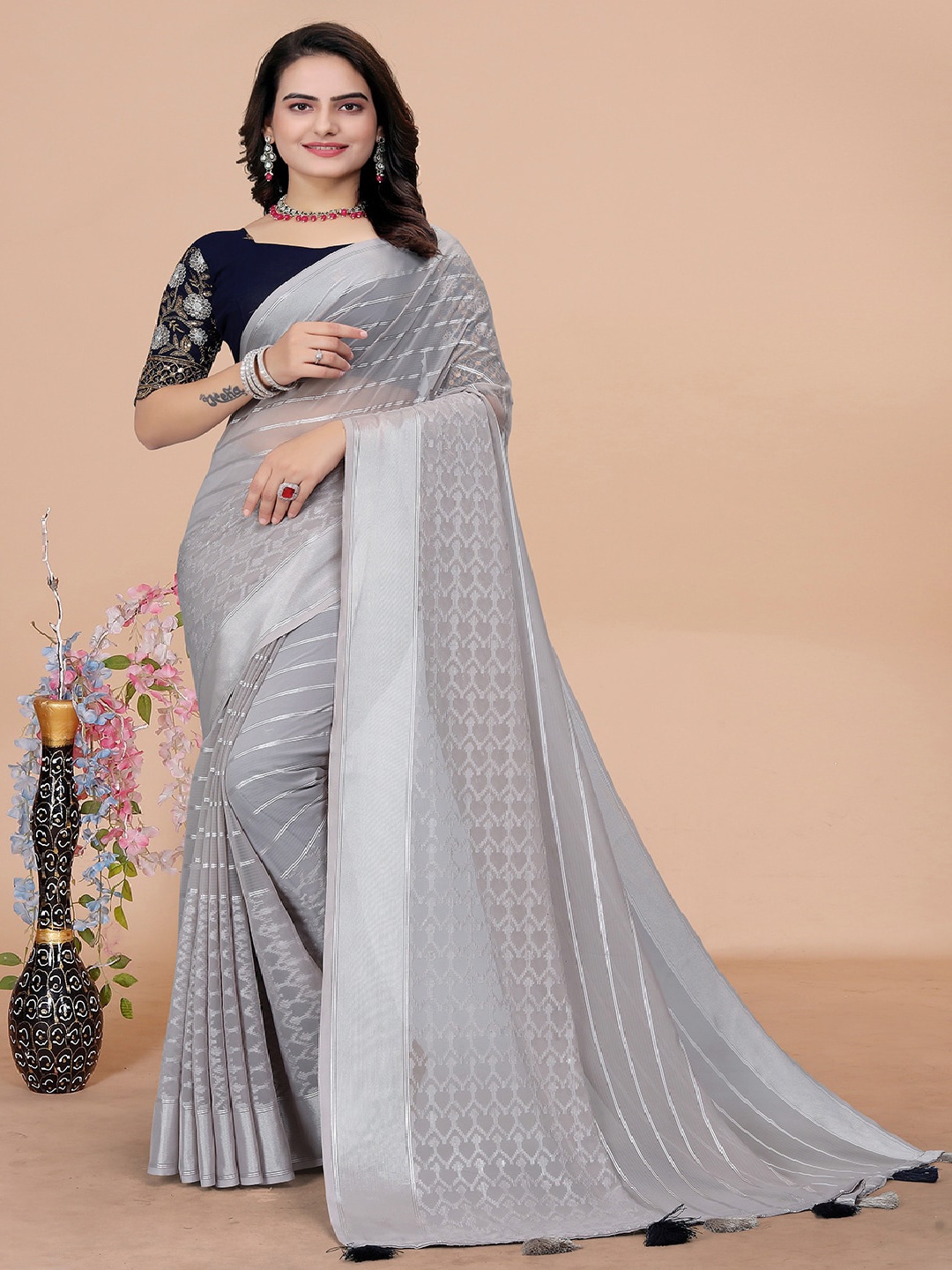 

K 5 Fashion Striped Woven Design Saree, Grey